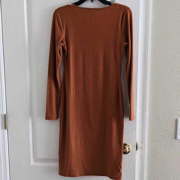 Brown Long Sleeve Dress Size Medium - Picture 2 of 3